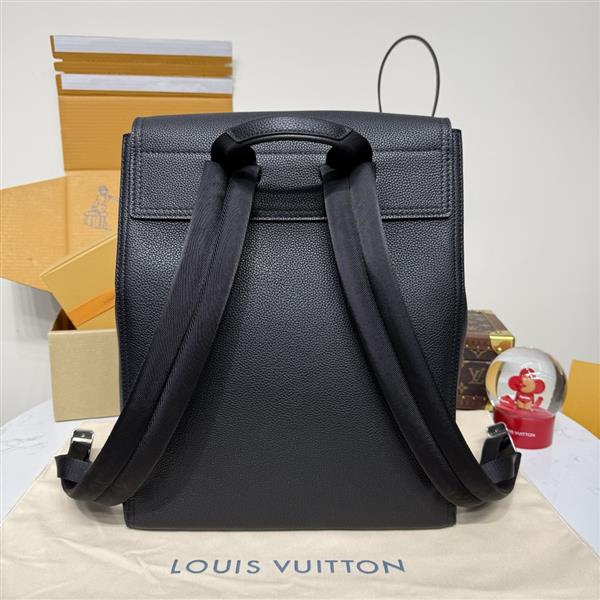 2026122114856302 270